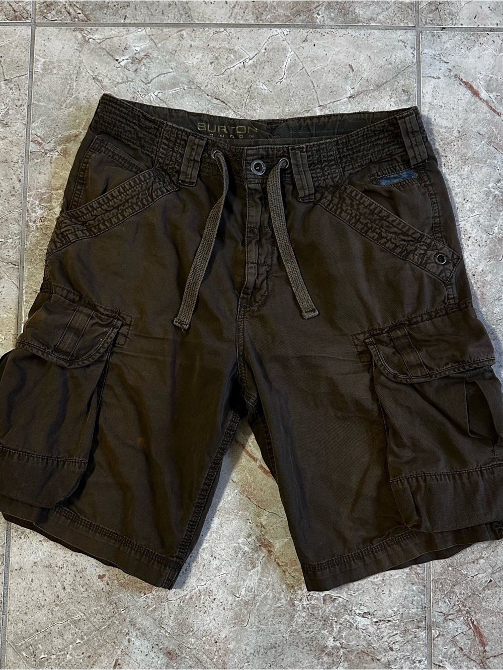 Burton Y2K baggy dark brown cargo shorts with a relaxed fit